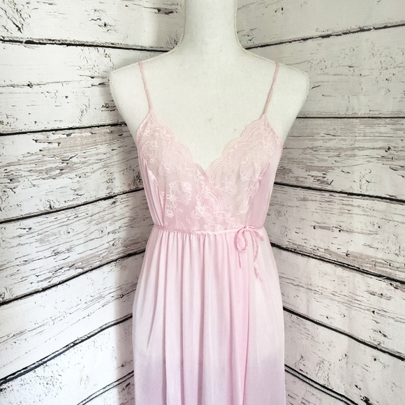 Gilead Other - Gilead | Light Pink Vintage Nightgown | Medium